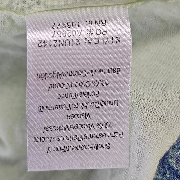 Hale Bob Women's Brittany Smocked Top Size Medium Smocked Vacation Green Blue - Picture 13 of 16